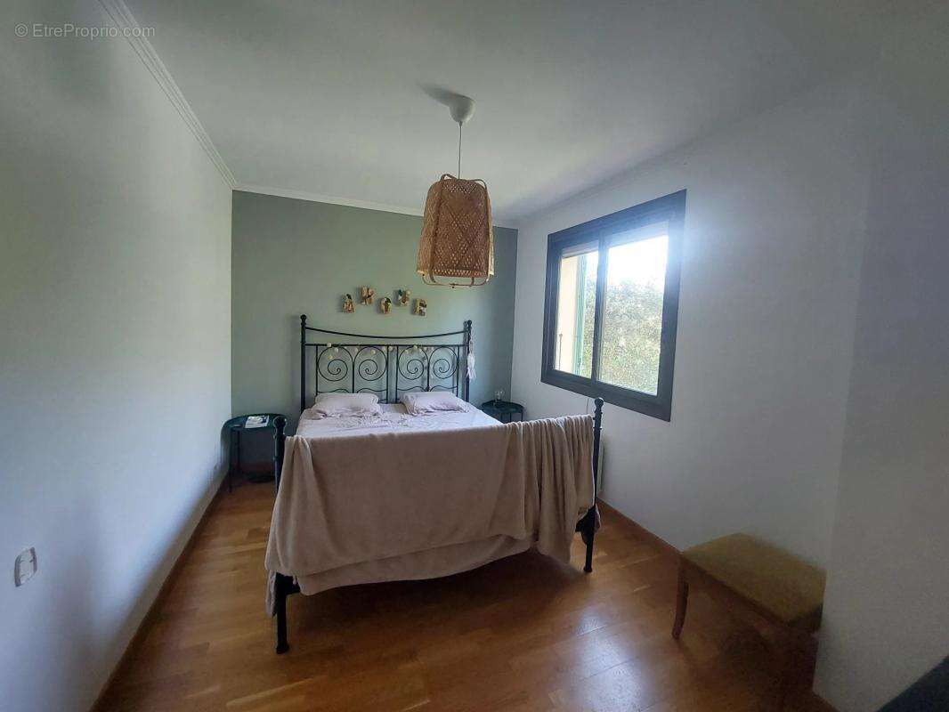 Maison à BOISSET-ET-GAUJAC