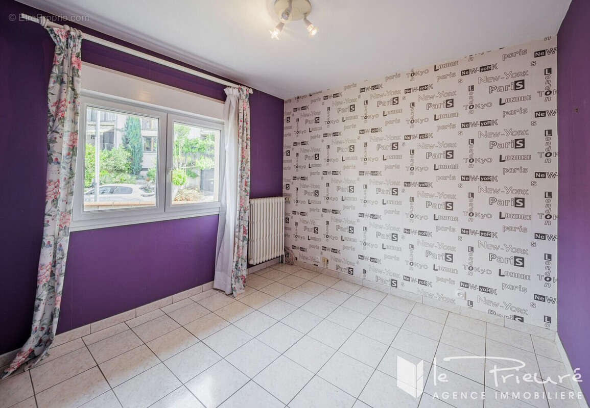 Maison à potentiel avec jardin, garage, sous-sol aménageable et 2 entrées indépendantes, dans un quartier calme d'Albi, proche c - photo 9