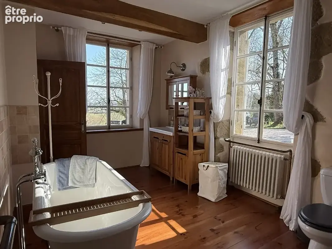 Belle maison de campagne avec piscine et vues - photo 16