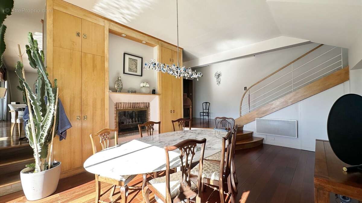 Maison à BASSUSSARRY