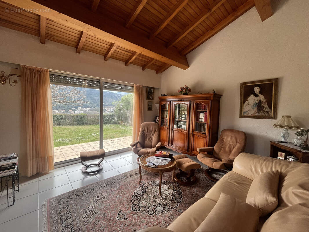 Villa d'architecte sur beau terrain 4 faces - photo 4