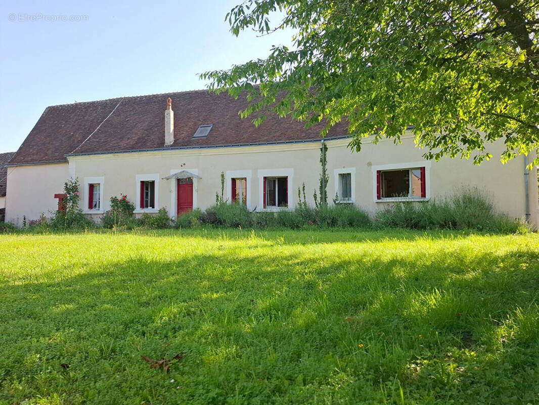 Maison à LES HERMITES