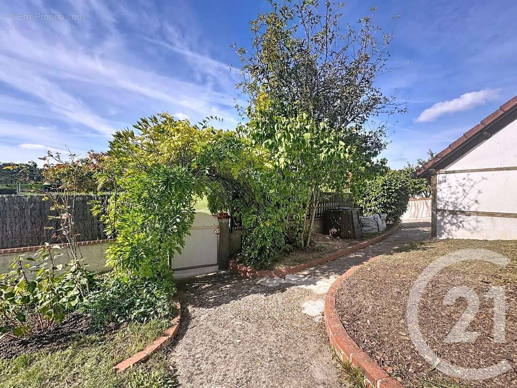 Maison à LA FERTE-SAINT-AUBIN