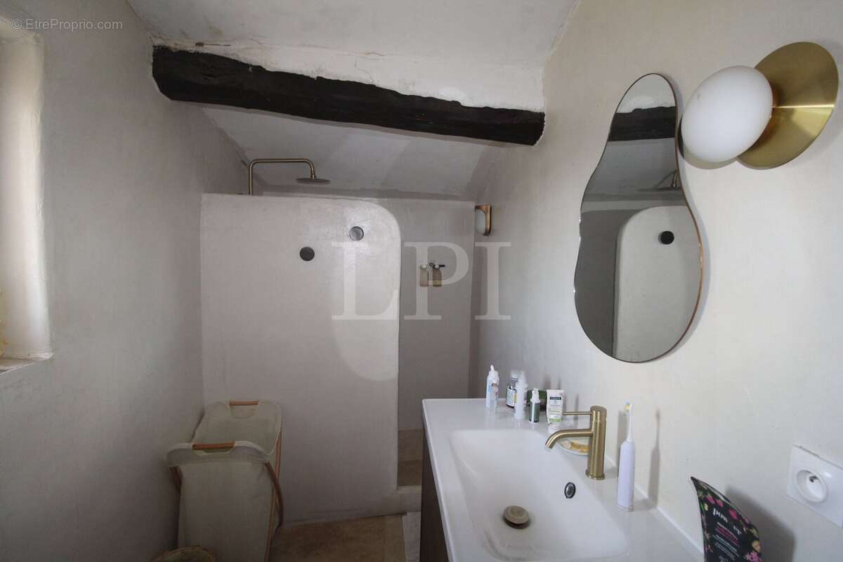 Maison à SAINT-MARTIN-DE-CASTILLON