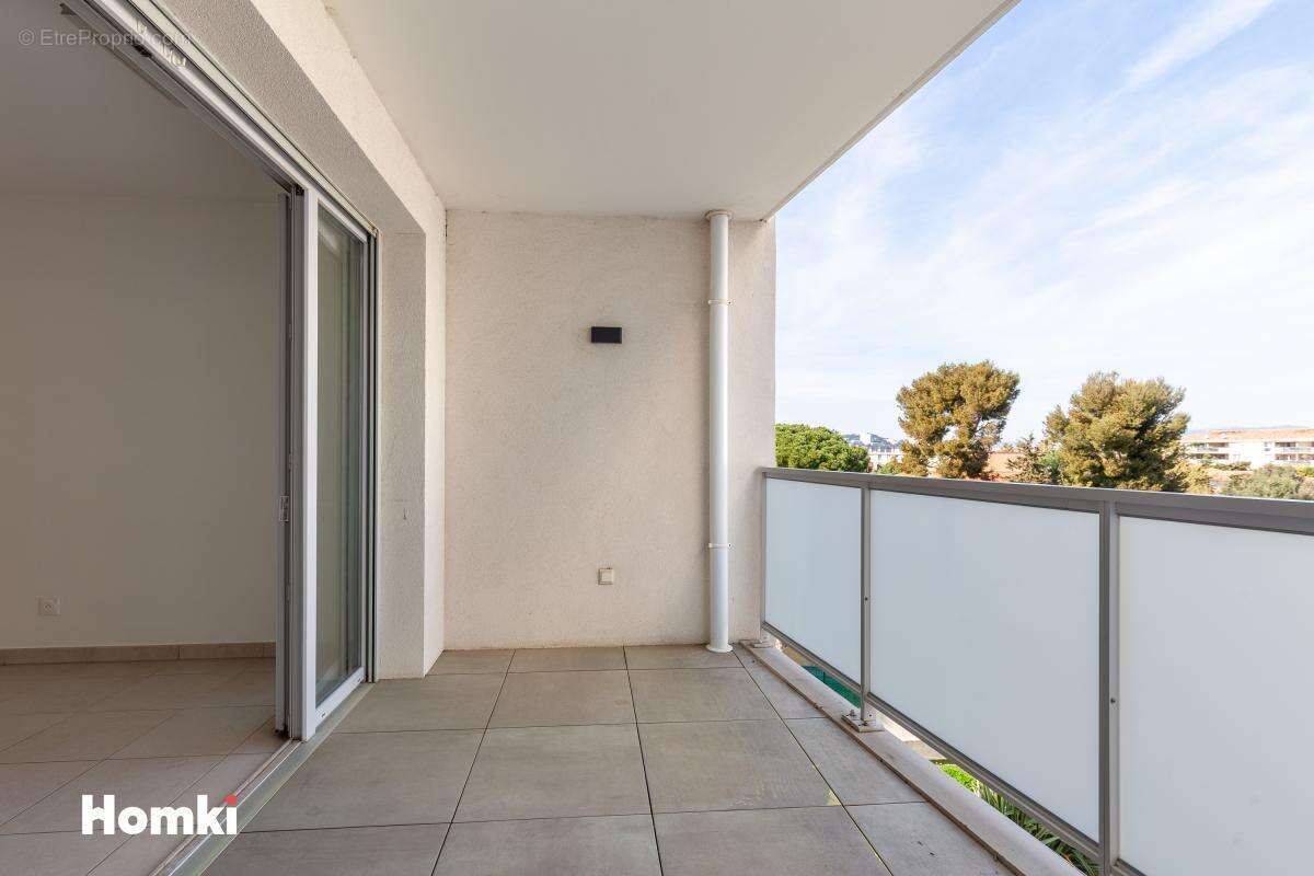 Appartement à MARSEILLE-8E