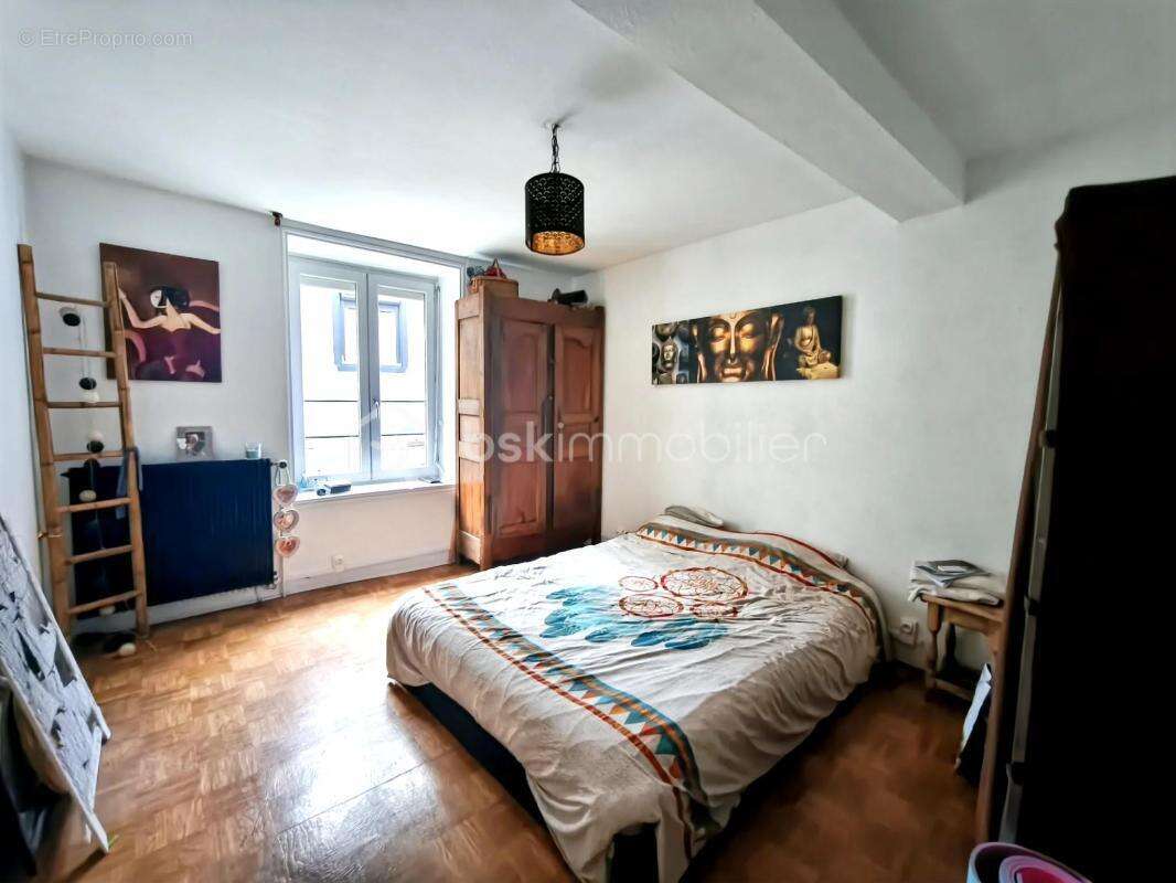 Maison de ville avec garage et terrain – boën-sur-lignon - photo 13