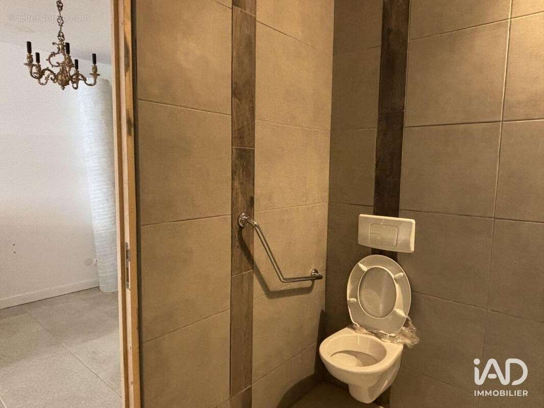 Photo 3 - Commerce à BORDEAUX