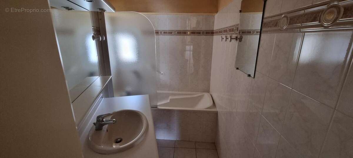 Maison Puisserguier 4 pièce(s) 129 m2 avec garage et extérieurs - photo 7