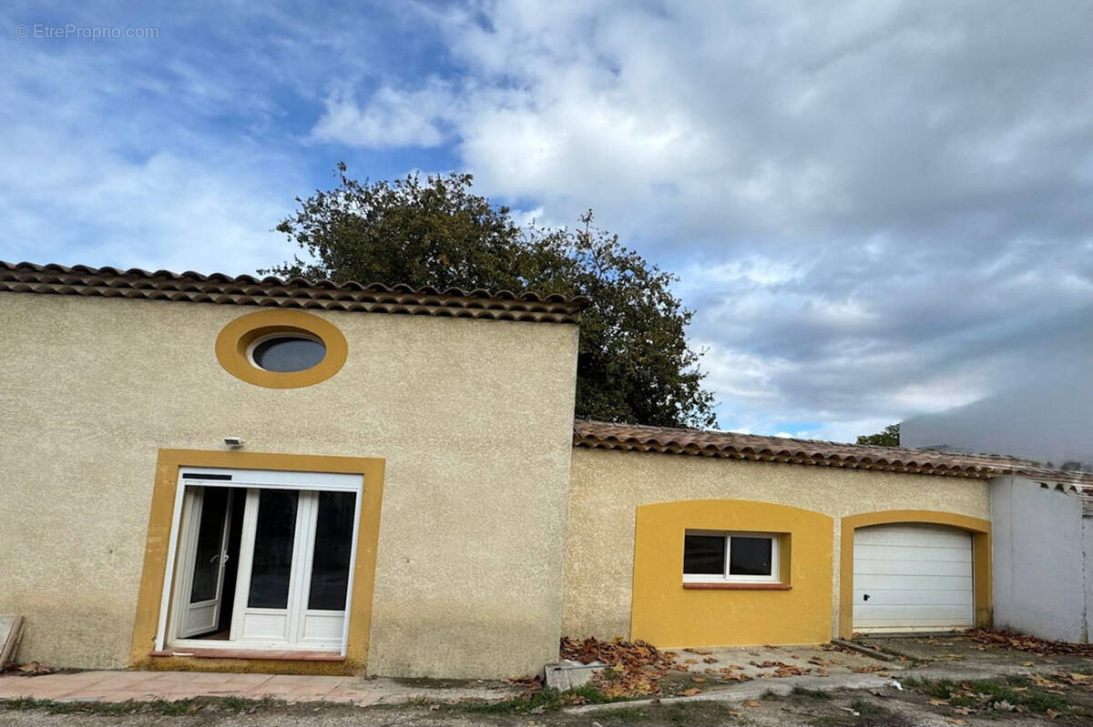 Appartement à TRETS