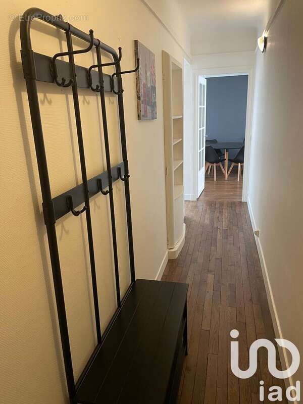 Photo 9 - Appartement à MONTROUGE