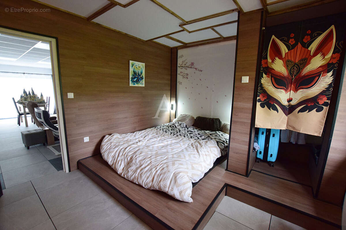 Maison à MONTIGNY-LENCOUP