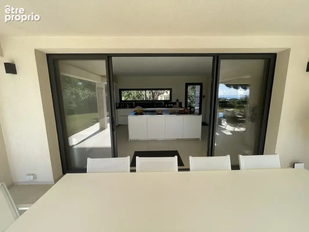 Maison familiale rénovée avec piscine     VENDUE PAR NOS SOINS - photo 8