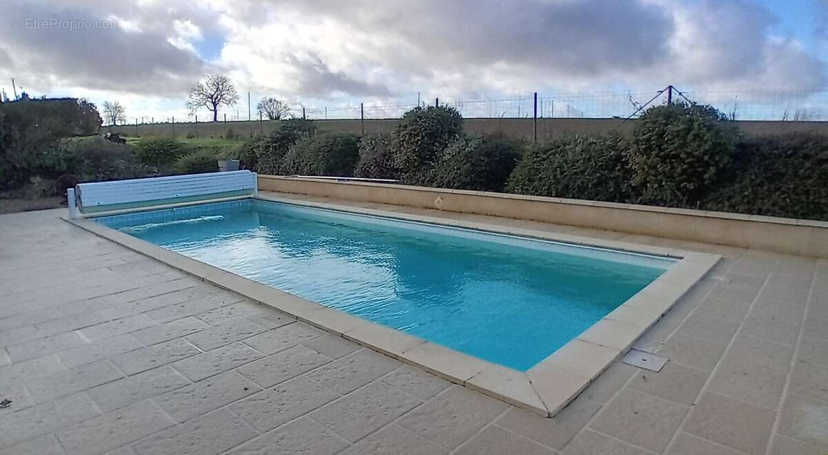 Maison à SAINT-EPAIN