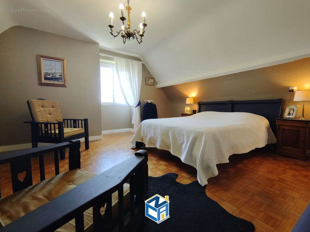 Maison à LES HERMITES