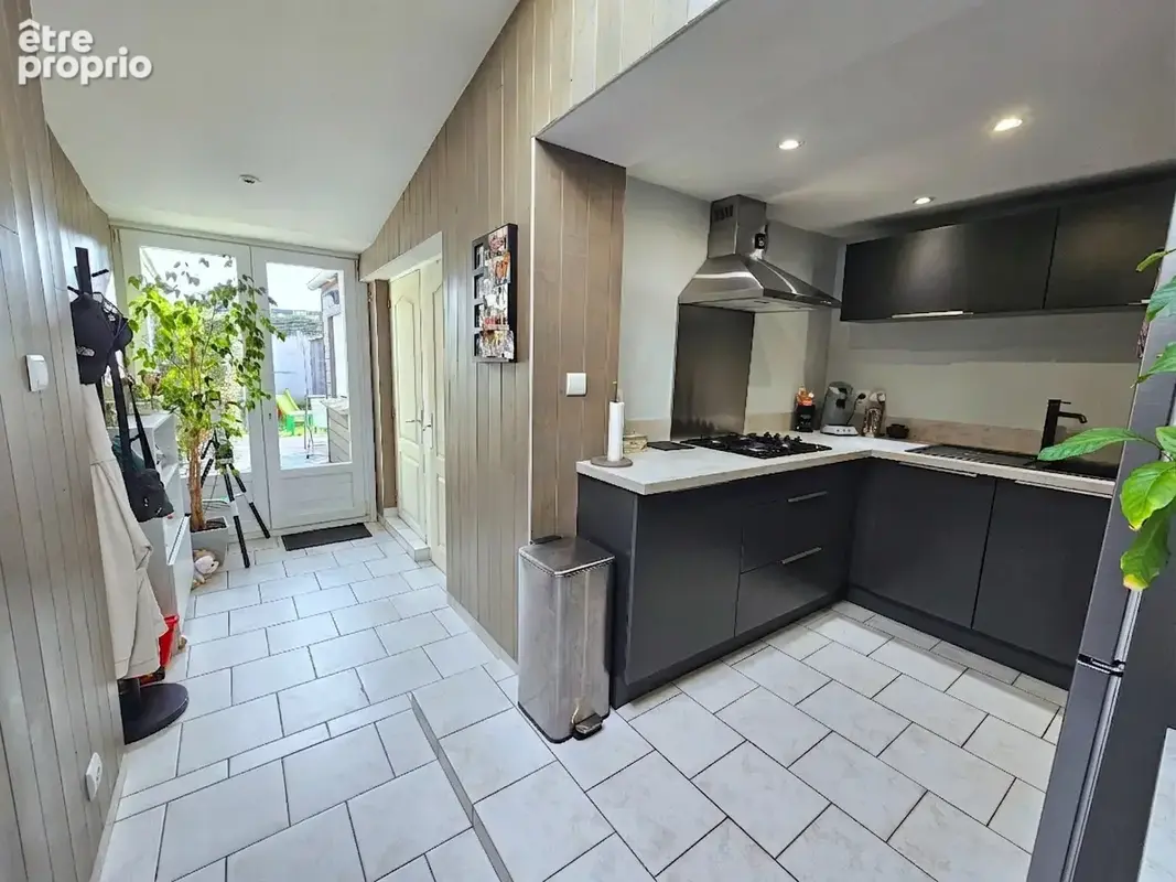 Maison 1930 - 97 m2 - 3 chambres - 2 sdb - jardin - photo 2