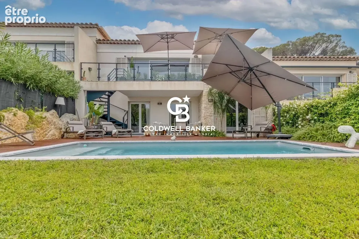 Maison contemporaine avec piscine à 10 minutes à pied de la plage – Sainte-Maxime - photo 17