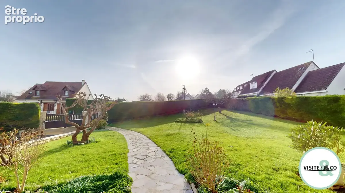 Maison 125 m² à Arromanches-Les-Bains  - photo 7