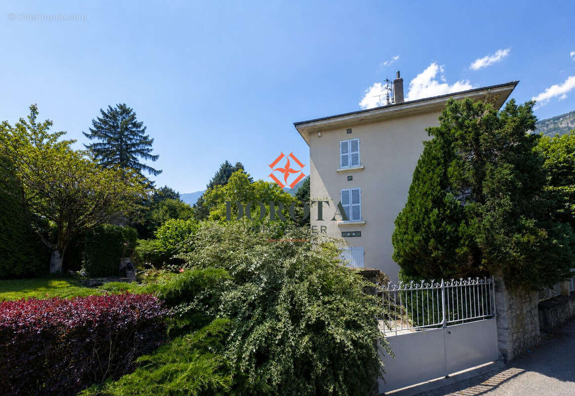 Appartement 57 m² à Bernin  - photo 2