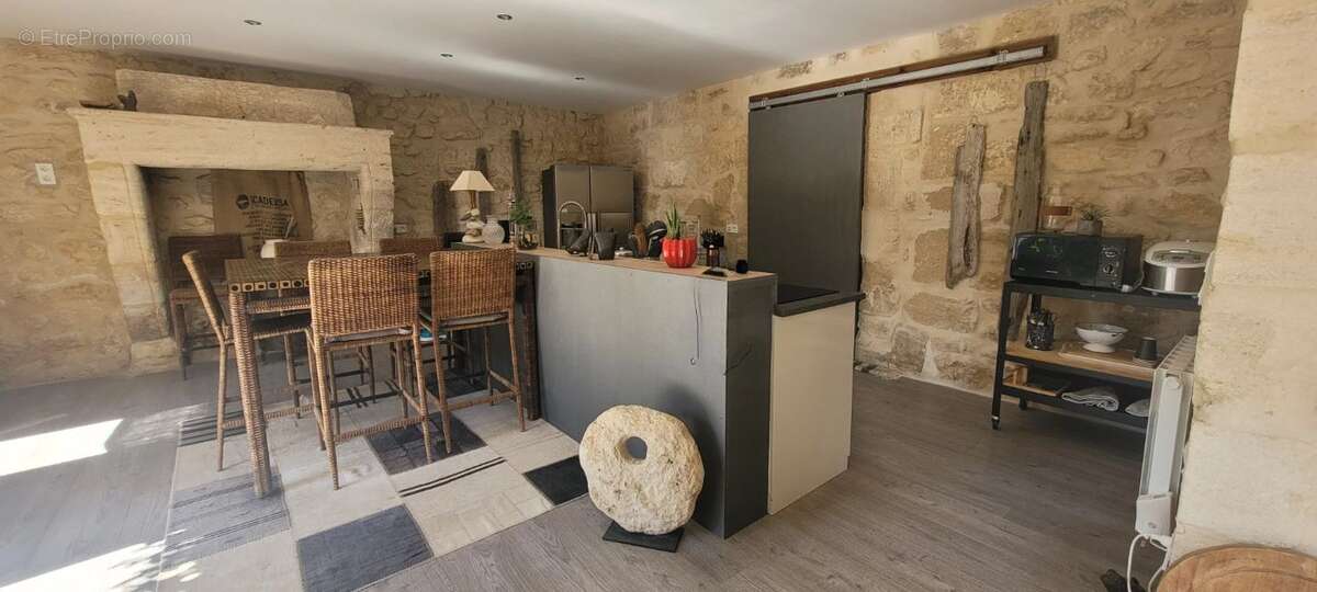 Maison à TAURIAC