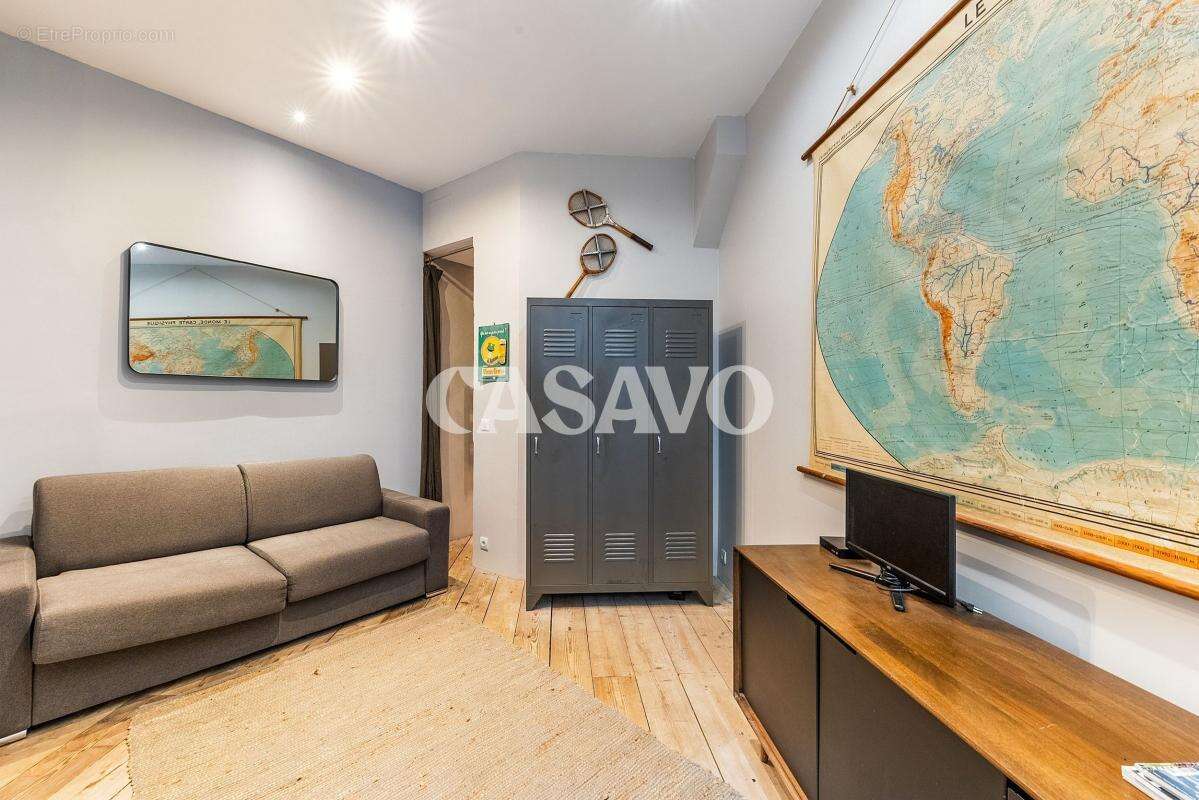 Appartement à PARIS-11E