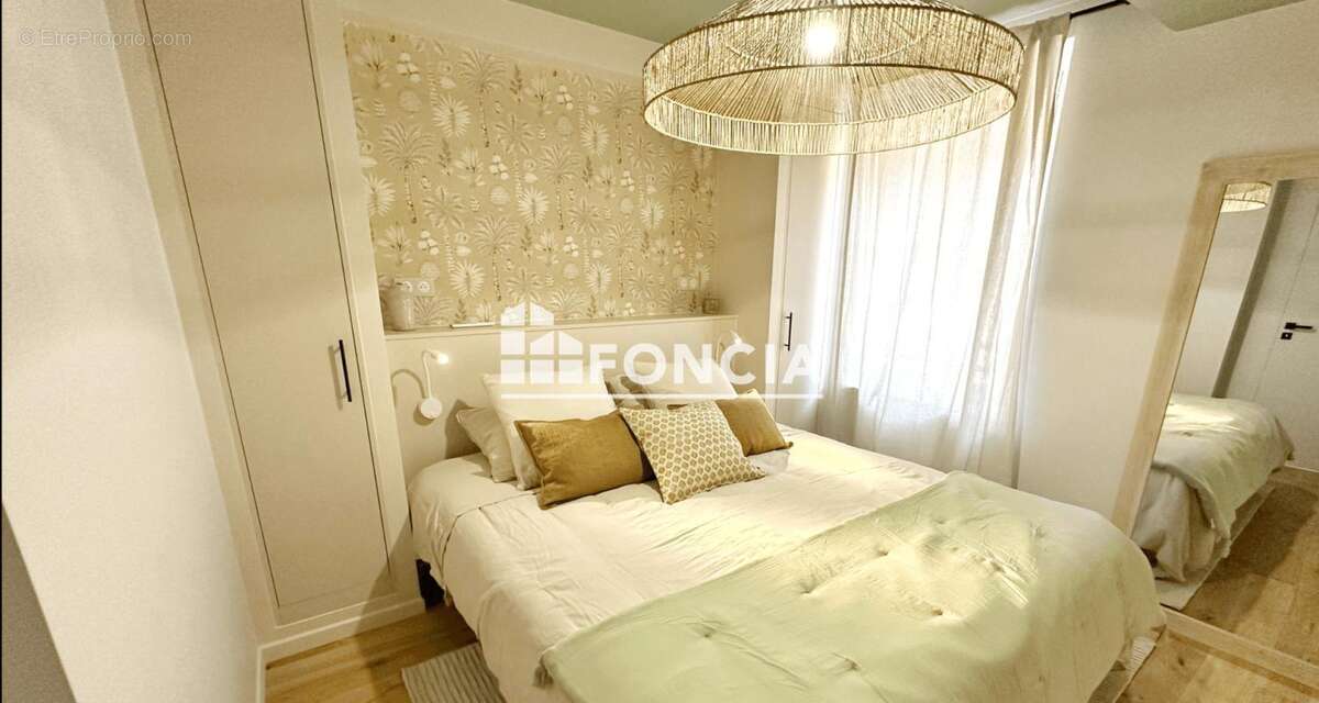 Appartement à SANARY-SUR-MER