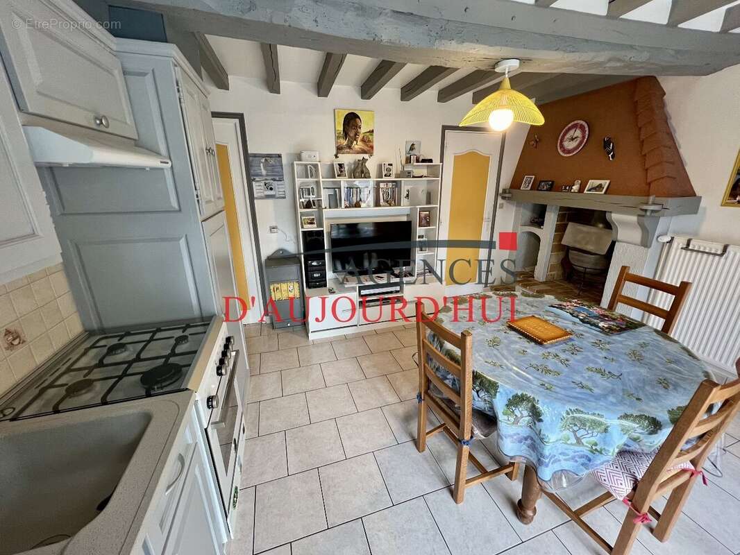 Maison à VILLERS-BOCAGE