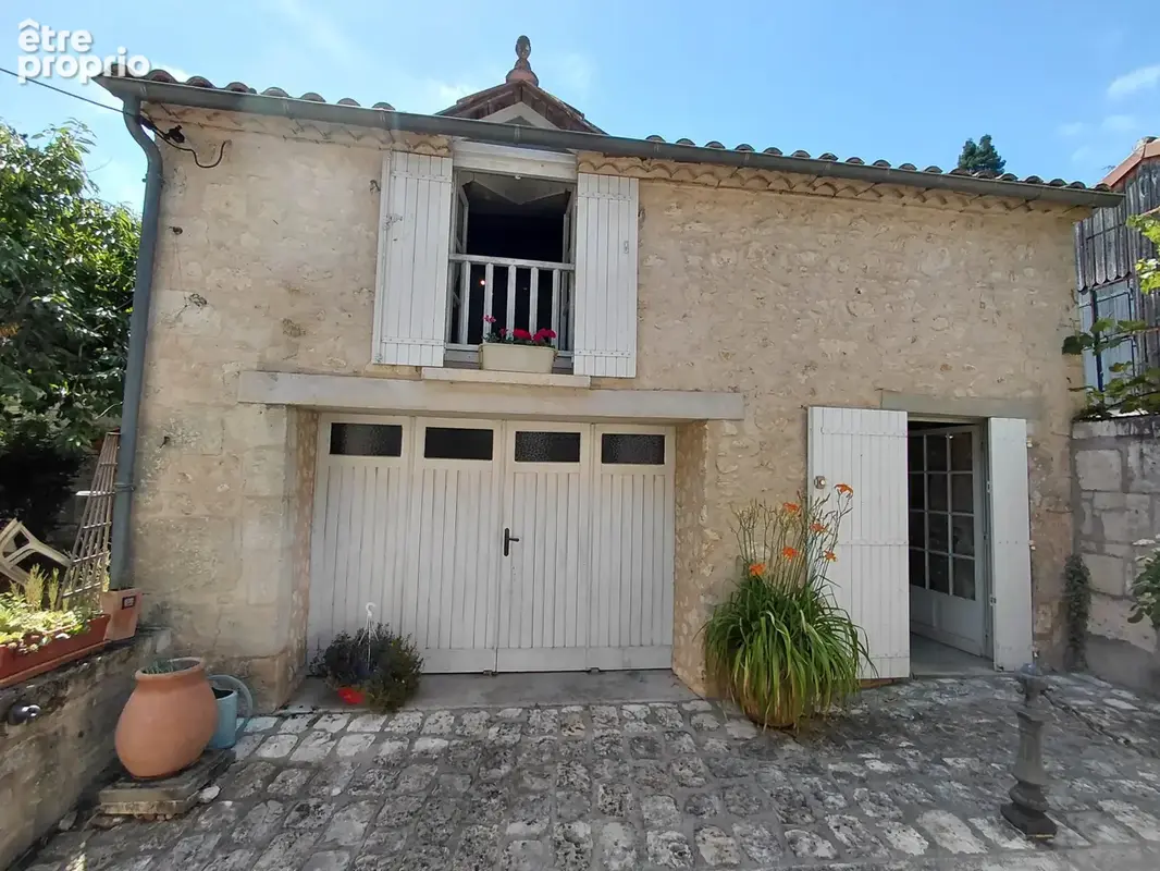 Proche du Château, Maison en pierre à Château l'Evêque - photo 17