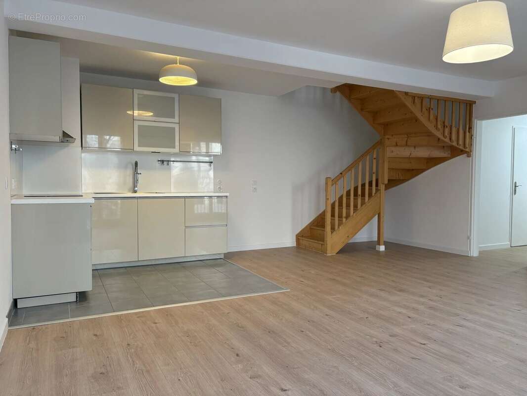 Appartement à SERRIS