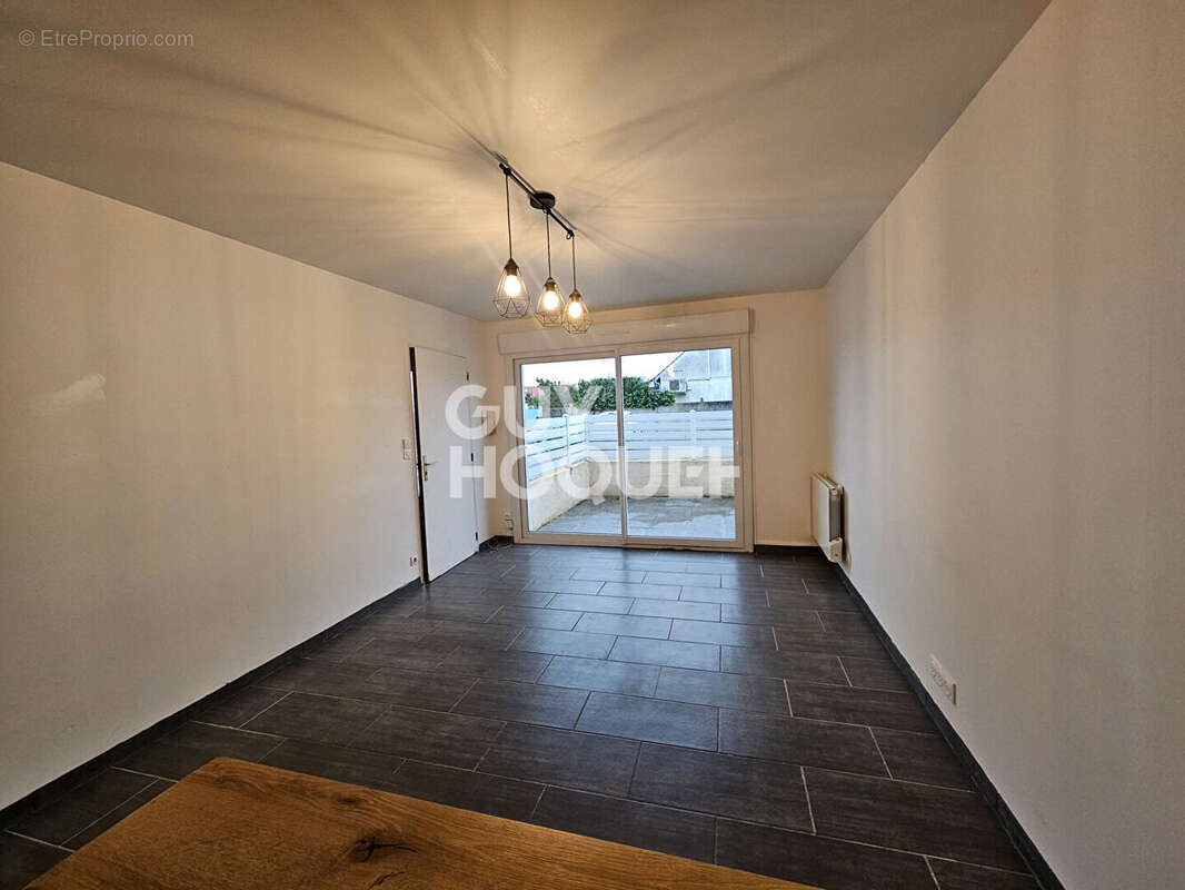 Appartement à CHAMPDEUIL