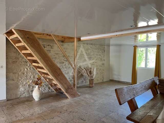 Maison à GOND-PONTOUVRE