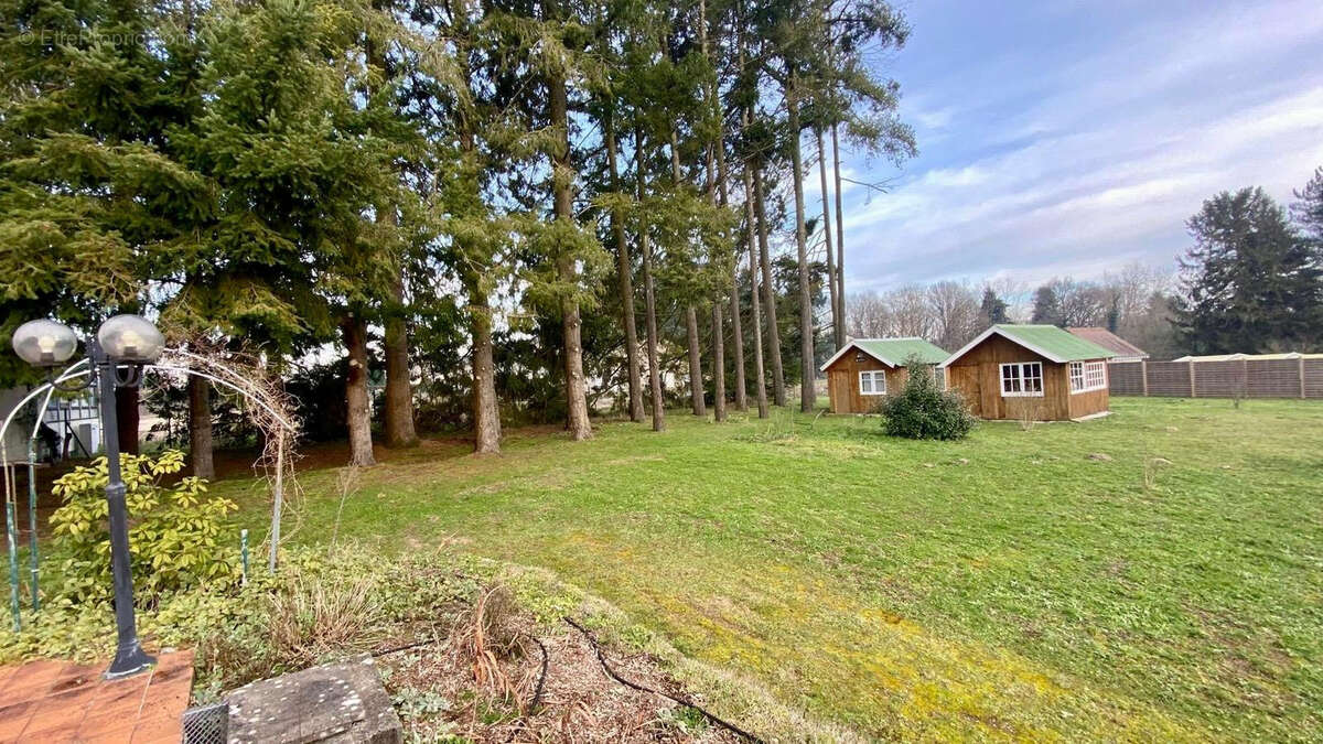 Maison à NOYERS-SUR-CHER