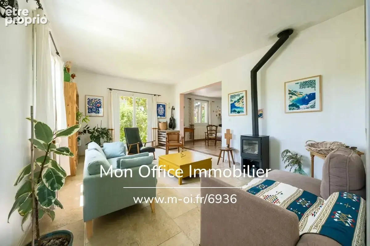 Référence : 6936-AUS - Pertuis - Maison familiale avec dépendance - Jardin et piscine - photo 8