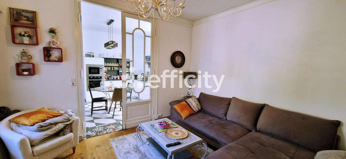 Maison à CHAMPIGNY-SUR-MARNE