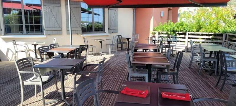 Commerce à VENDARGUES