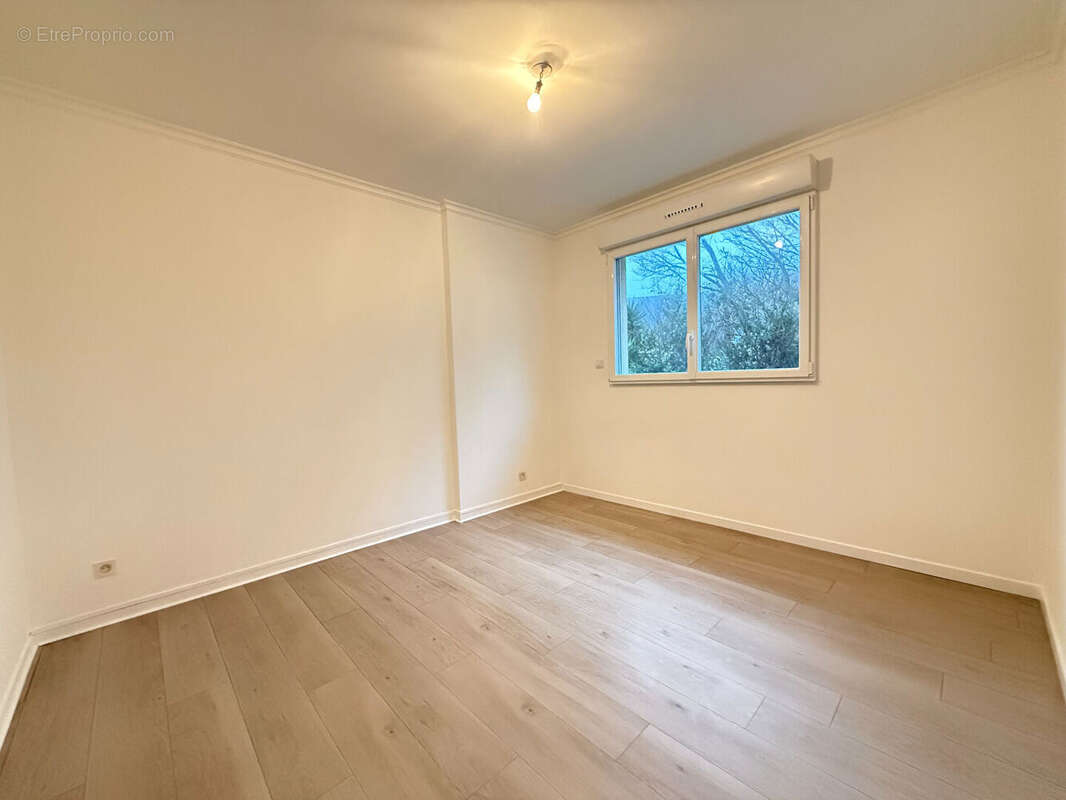 Appartement à LE RELECQ-KERHUON