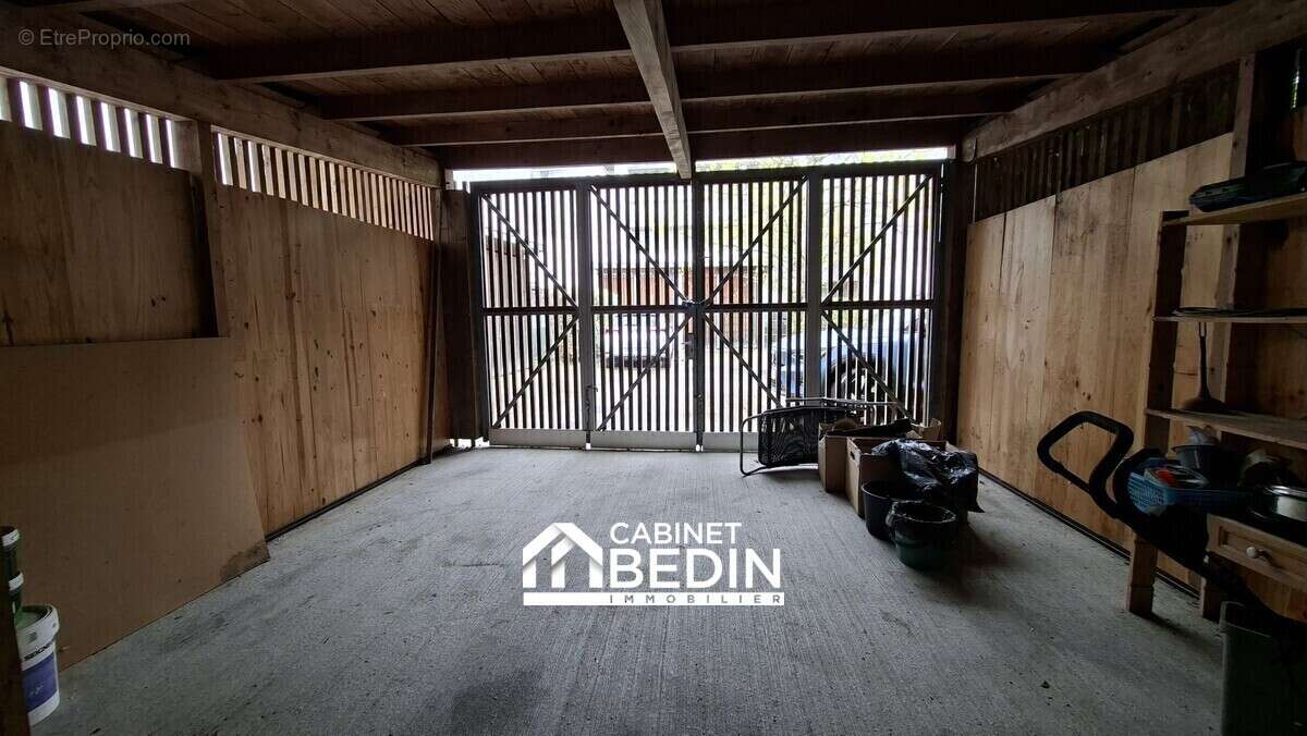 Maison 113 m² à Floirac  - photo 2