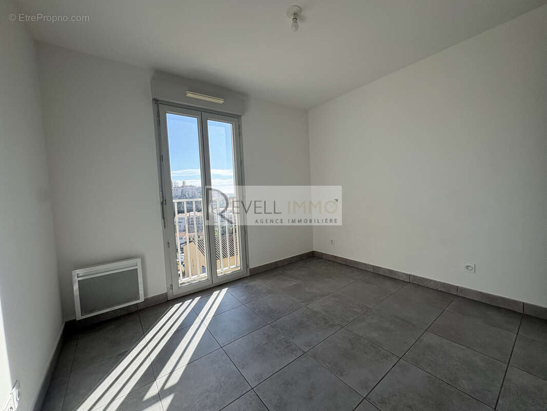 Appartement à GATTIERES