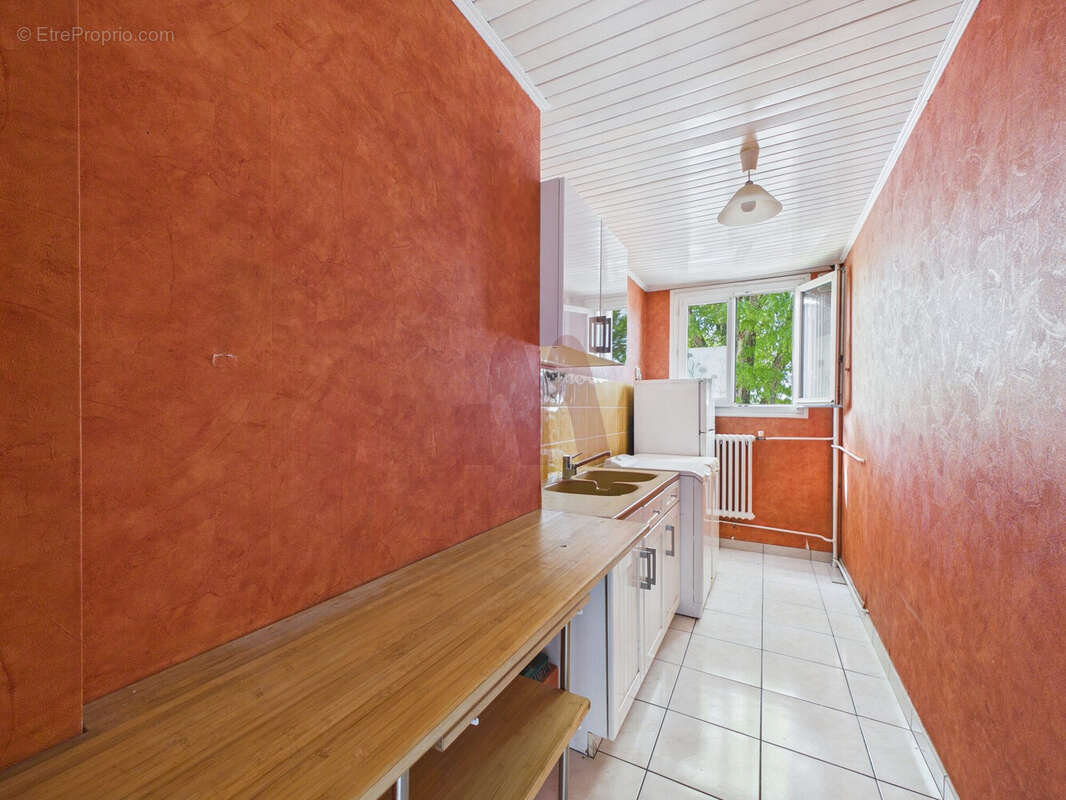 Appartement à COLOMBES