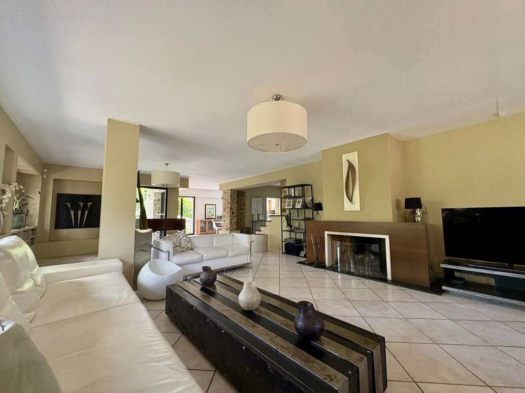 Maison à LE PLESSIS-TREVISE