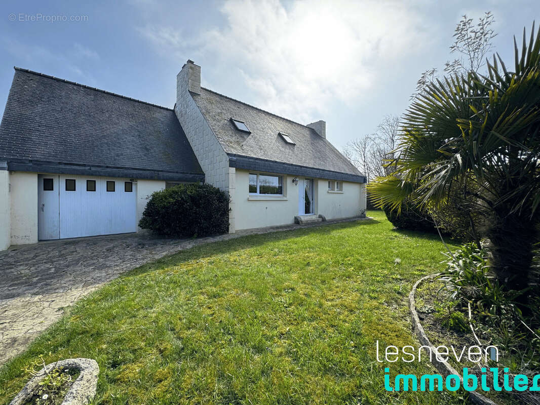 Maison à PLOUESCAT