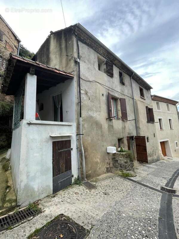 Maison à BEAUCHASTEL