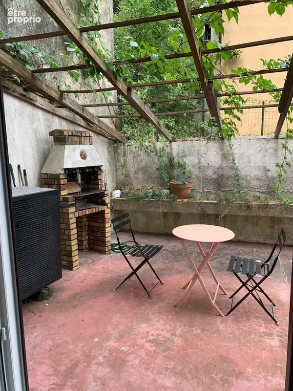 À L'Escarene 22 kilomètres de Nice, Un appartement confortable, authentique et moderne au cœur du village. - photo 6