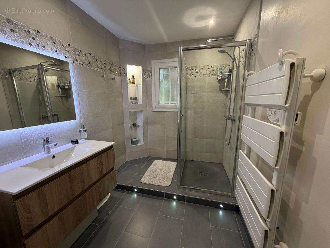 Maison Basse Goulaine 7 pièce(s) 182 m2 - photo 9