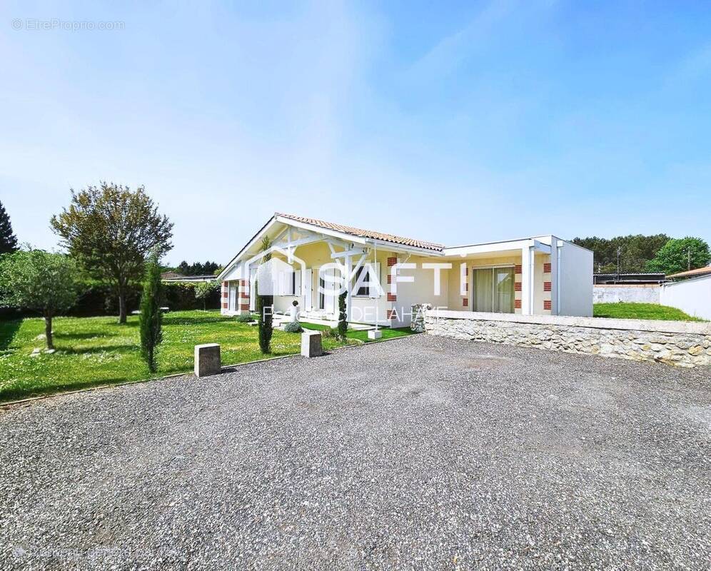 Photo 1 - Maison à CASTELNAU-DE-MEDOC