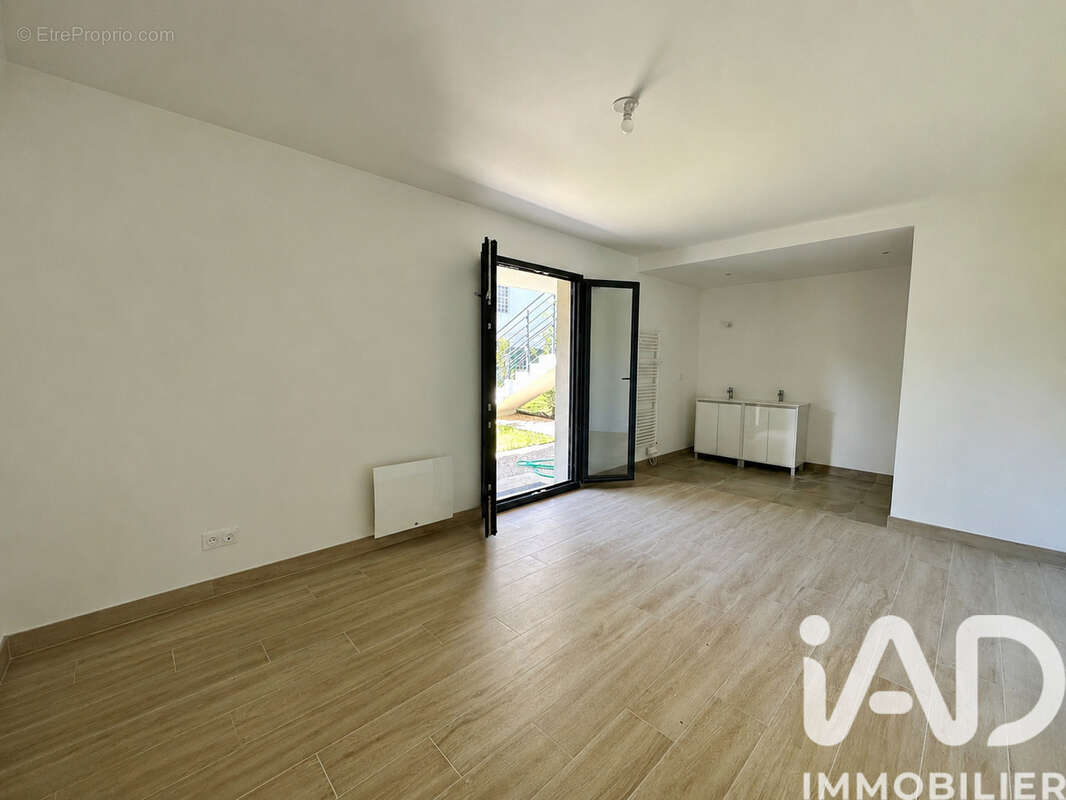 Photo 6 - Maison à CHENNEVIERES-SUR-MARNE
