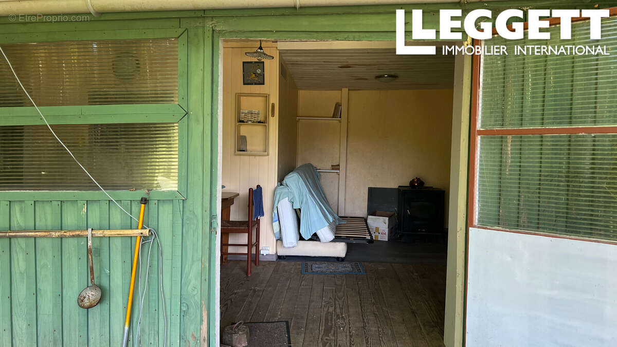 Terrain à ABJAT-SUR-BANDIAT