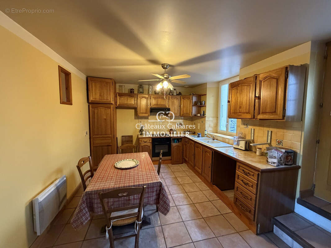 Maison à DUILHAC-SOUS-PEYREPERTUSE