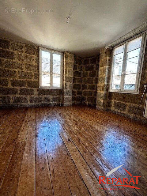 Maison à BRIVE-LA-GAILLARDE