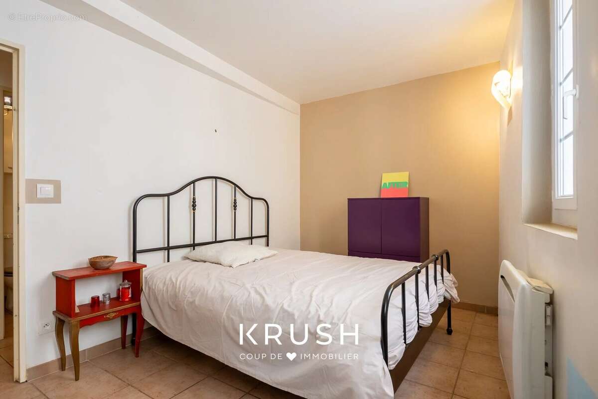 Appartement à MARSEILLE-2E