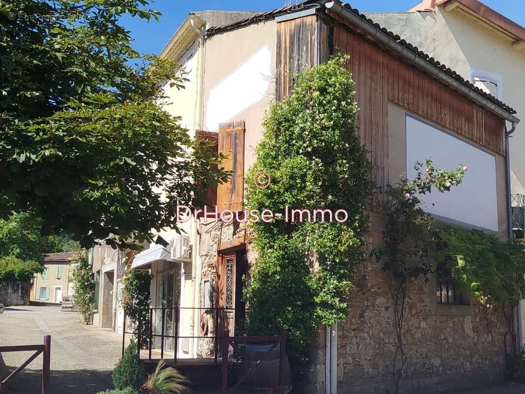 Maison à SAINTE-COLOMBE-SUR-L&#039;HERS